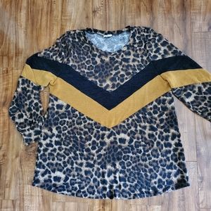 Leopard Top